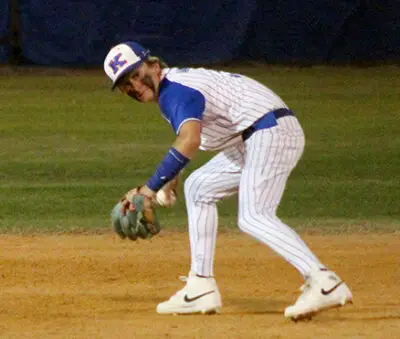 KHHS baseball team drops 11-0 game to Clay