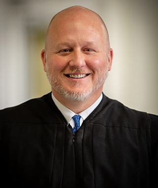 Judge Colaw receives FCCD Distinguished Service Award