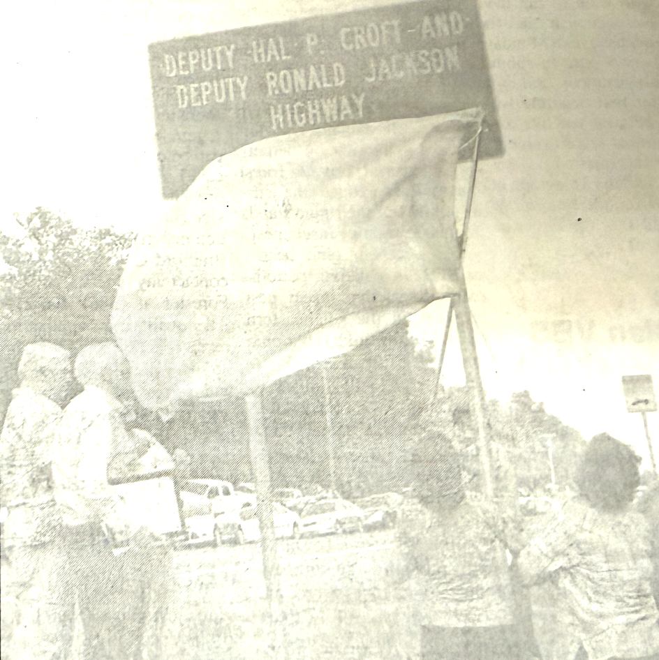 Road dedicated to deputies