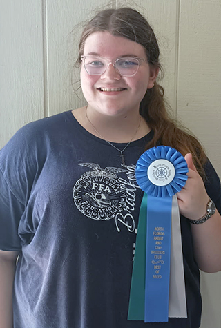4 Bradford FFA members take part in rabbit show