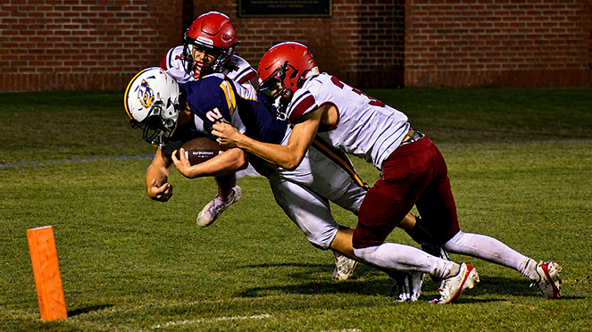 Lawton rushes for 3 scores in Tigers’ 21-7 win