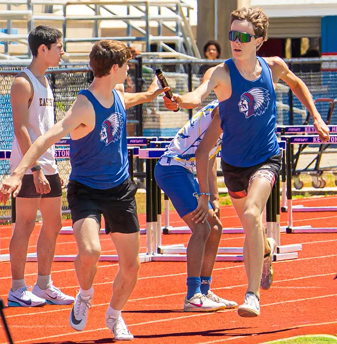 KHHS wins 5 district titles in track and field